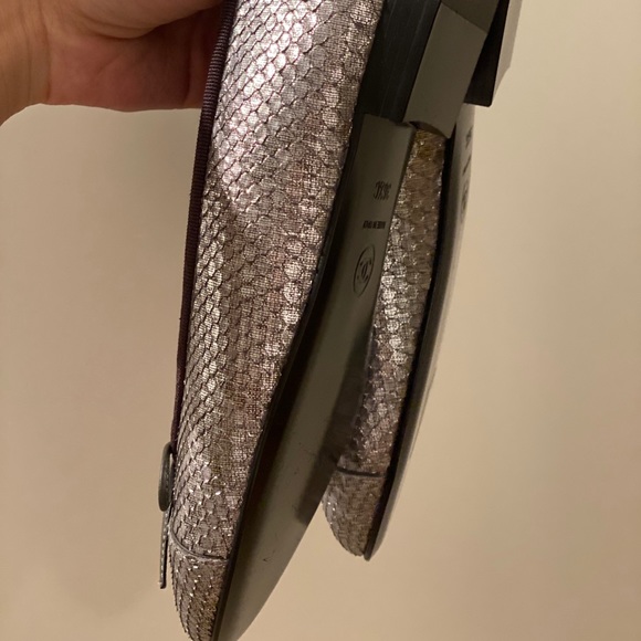 NWT Chanel luxurious Metallic Python Ballet Flats - Picture 9 of 10